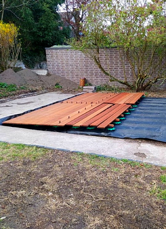 Deckbau und -wartung